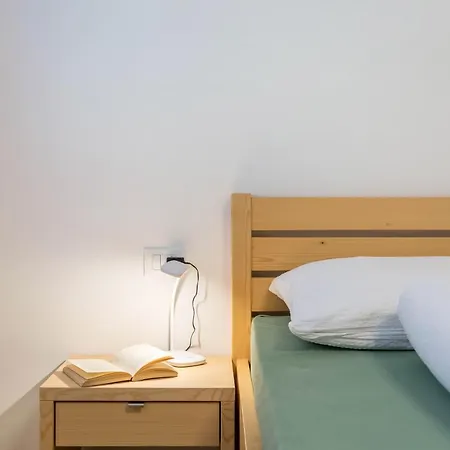 Talhaus - Robert Cavalese