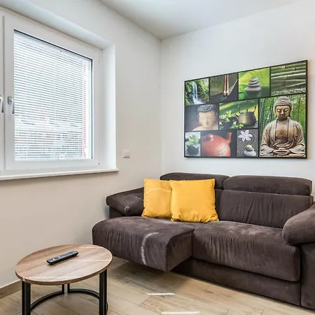 Apartment Talhaus - Robert Cavalese